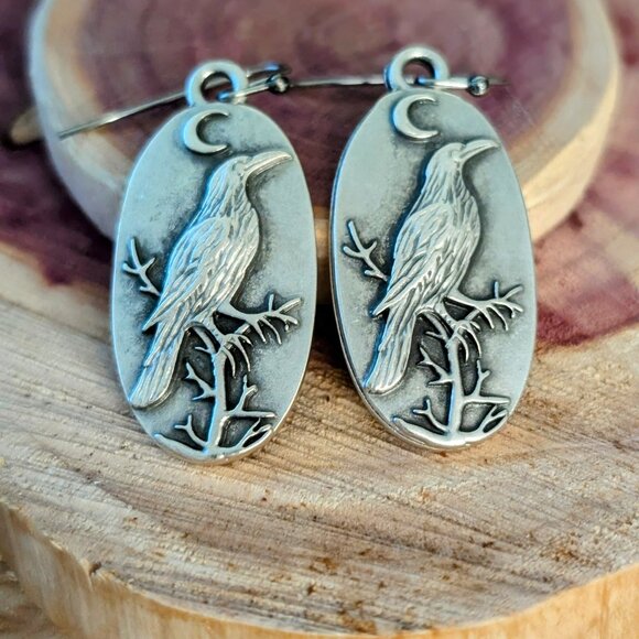 SILVER NIGHT RAVEN EARRINGS - Picture 1 of 6